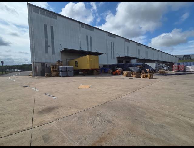 2,731M² WAREHOUSE TO LET IN GLEN ANIL